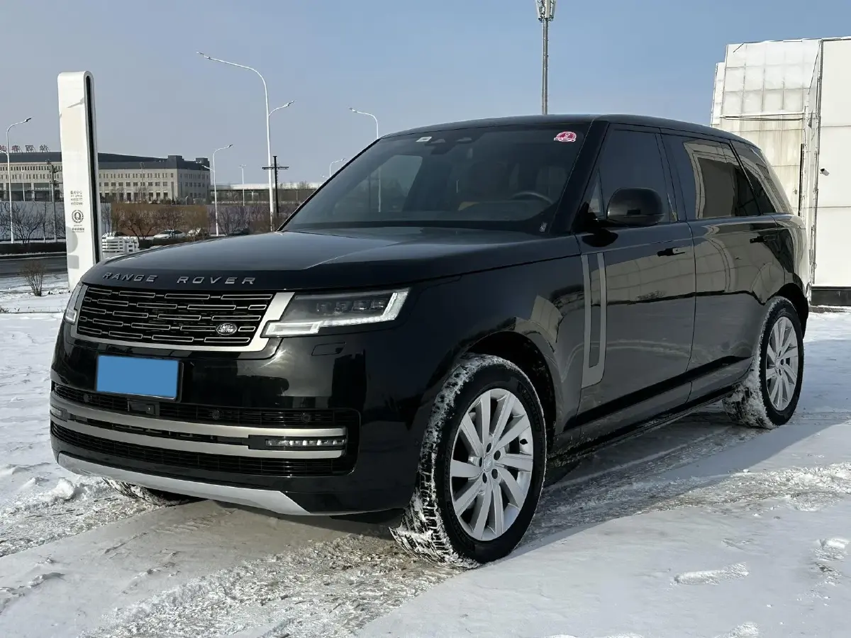 2025 Land Rover Range Rover 3.0T 400HP L6 8AT