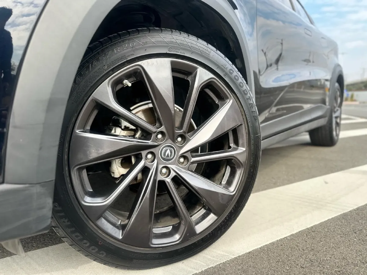 2022 ChangAn UNI-T 1.5T 188HP L4 7DCT,autocango,china used car exporter,china ev exporter,chinese used car exporter,chinese used ev exporter