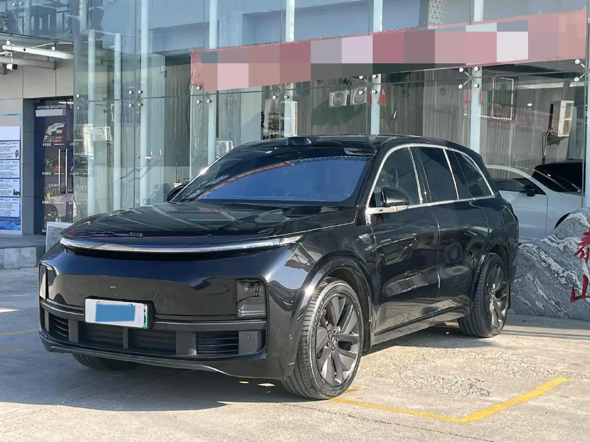 2023 BMW 3 Series 2.0T 245HP L4 8AT