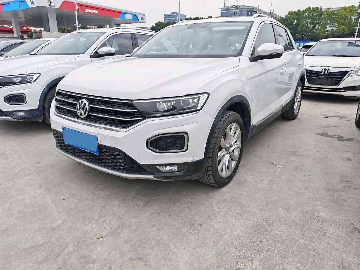 2020 Volkswagen T-Roc 1.4T 150HP L4 7DCT
