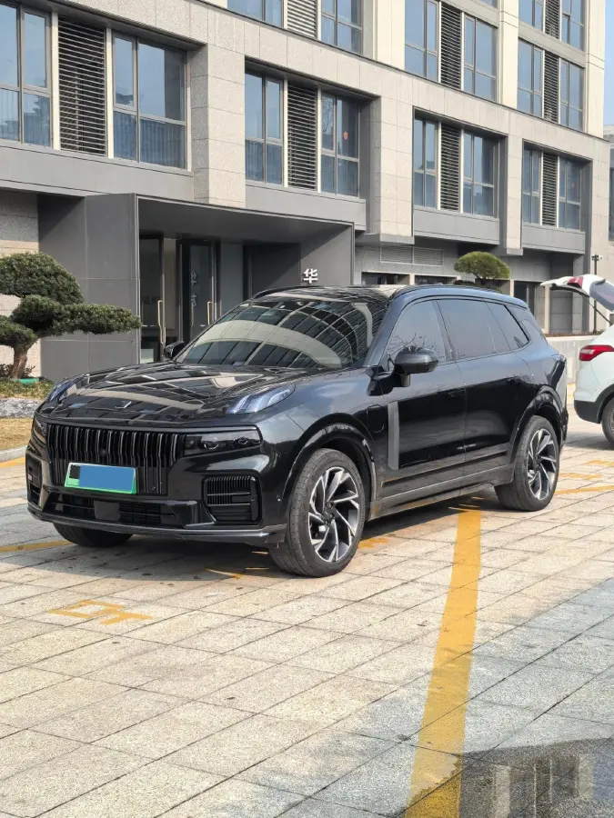 2021 LYNK&CO 09 EM-P 2.0T 254HP L4 8AT PHEV 18.83KWH