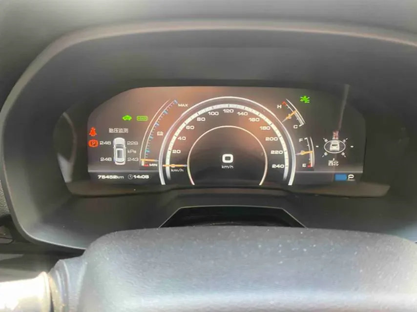 2018 WEY P8 2.0T 234HP L4 6DCT PHEV 12.96KWH,autocango,china used car exporter,china ev exporter,chinese used car exporter,chinese used ev exporter