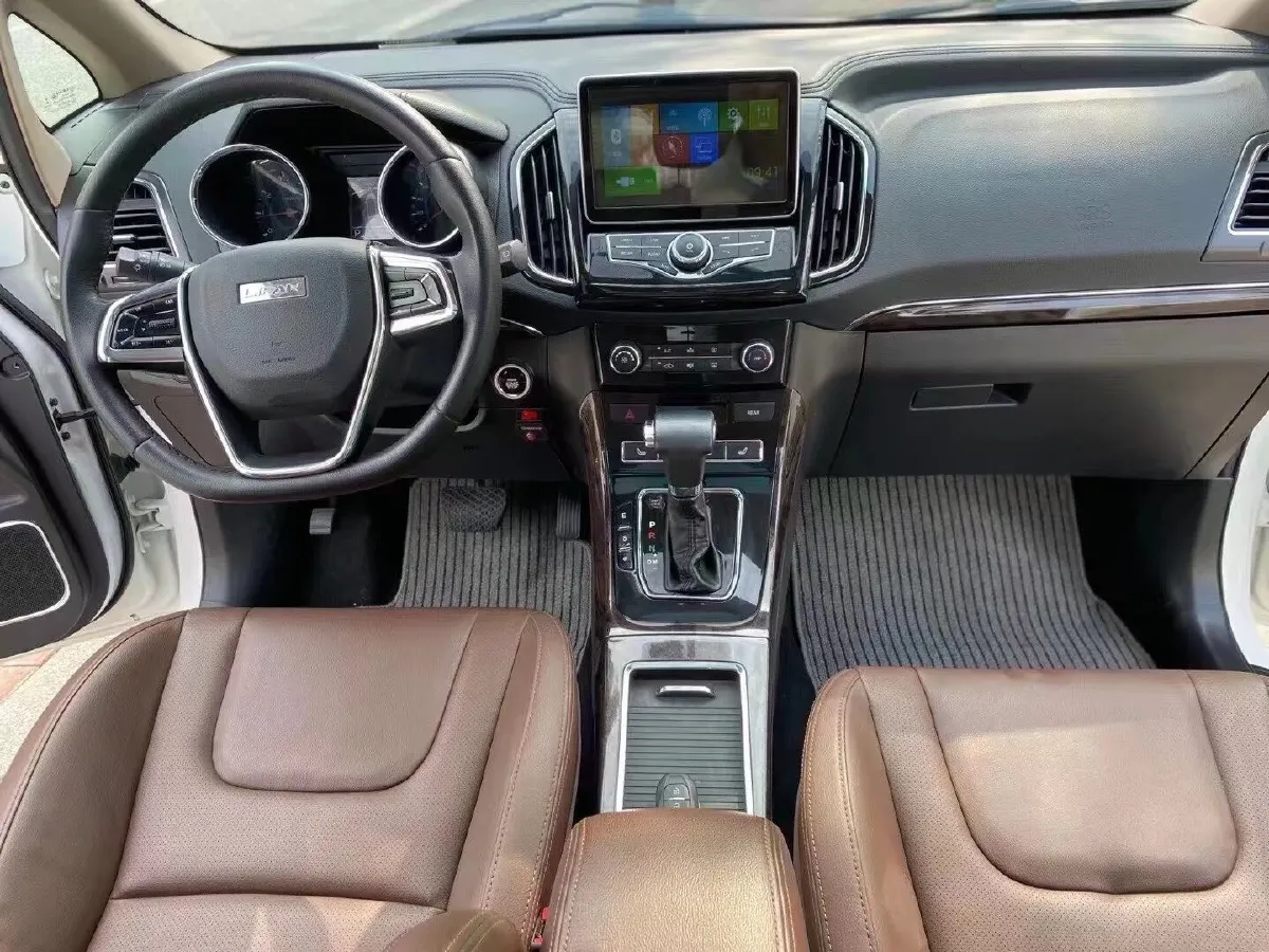 2017 LiFan XuanLang 2.0L 141HP L4 CVT,autocango,china used car exporter,china ev exporter,chinese used car exporter,chinese used ev exporter