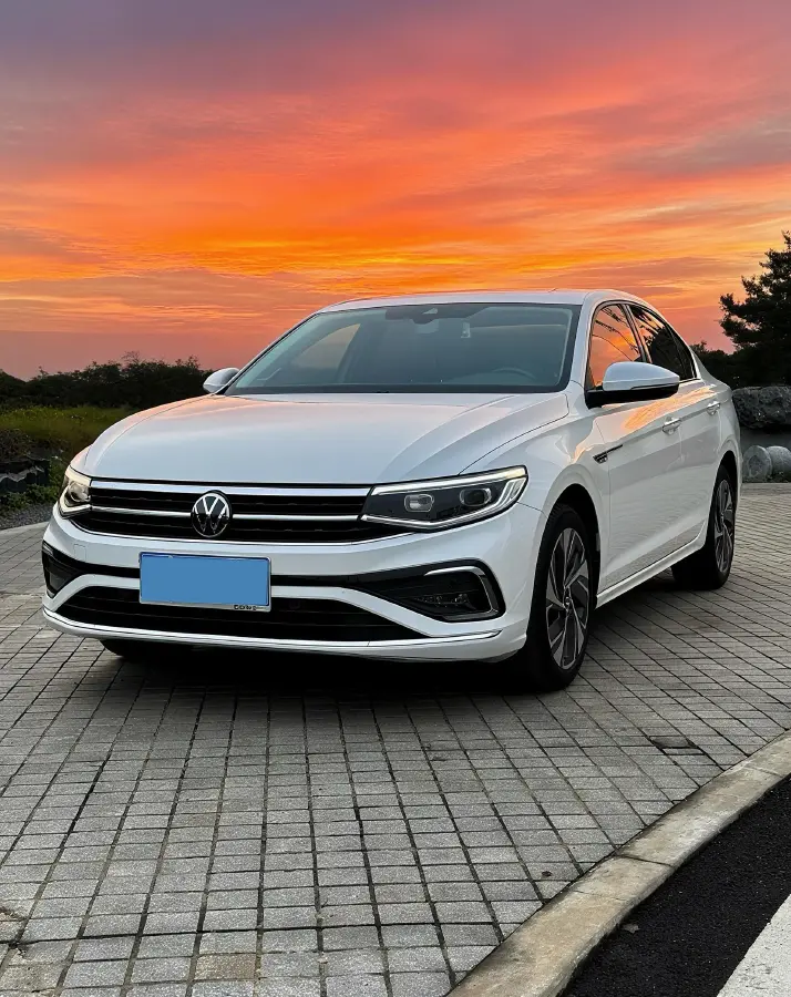 2023 Volkswagen Bora 1.4T 150HP L4 7DCT