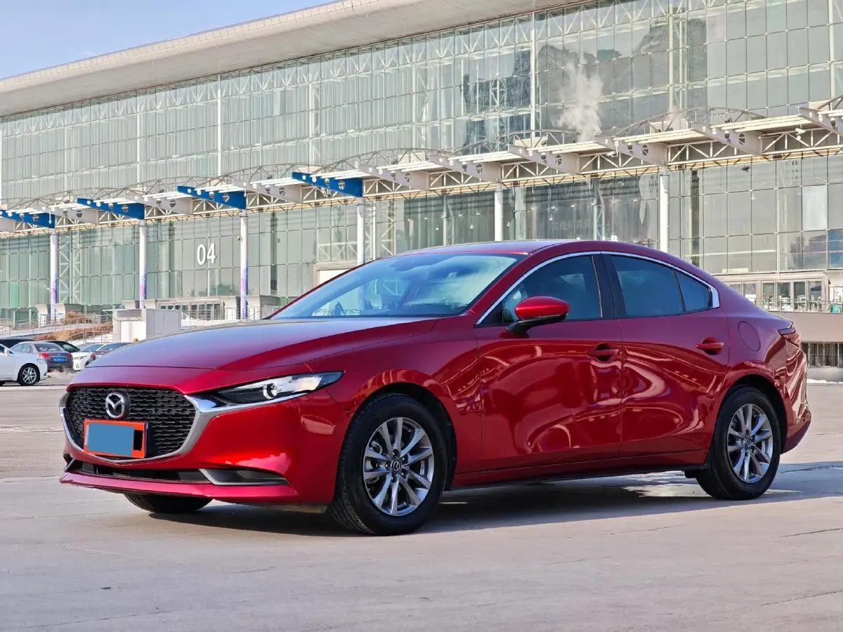 2021 Mazda 3 Axela 1.5L 117HP L4 6AT