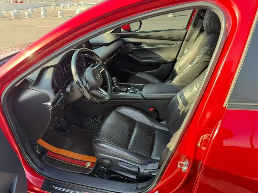 2021 Mazda 3 Axela 2.0L 158HP L4 6AT,autocango,china used car exporter,china ev exporter,chinese used car exporter,chinese used ev exporter