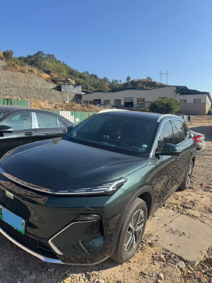 2025 Geely Galaxy L7 1.5L 112HP L4 1DHT PHEV 18.4KWH