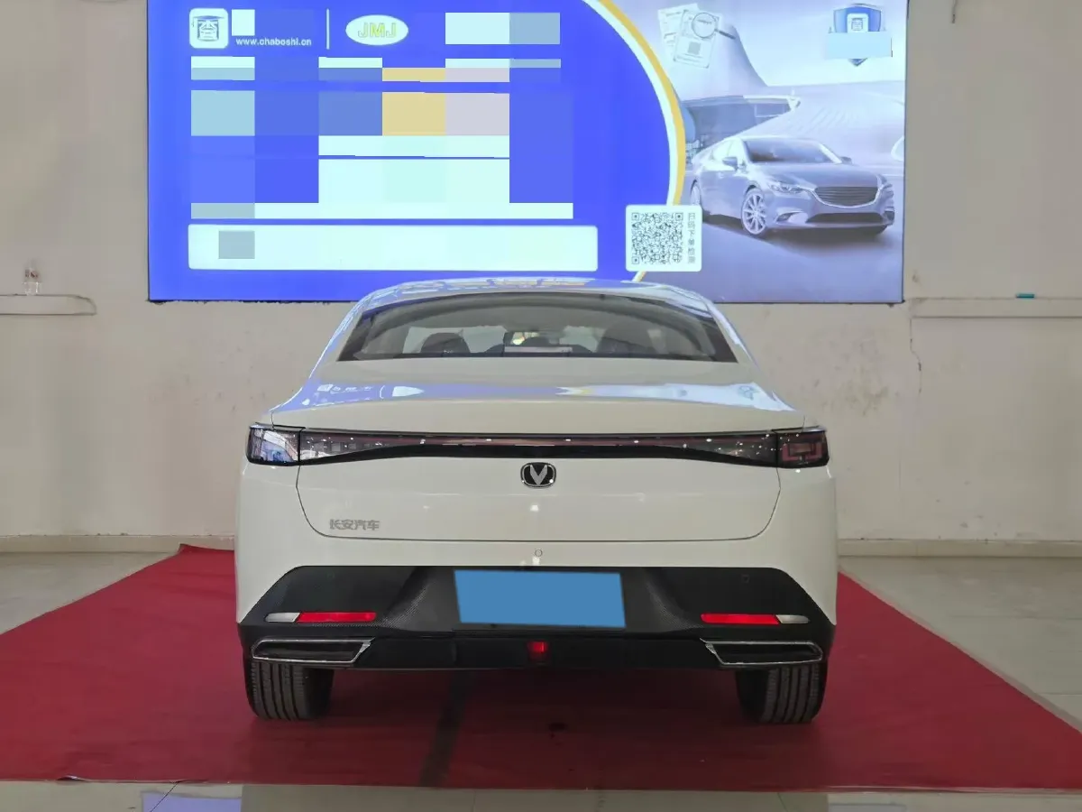 2025 ChangAn EadoPHEV 1.5L 98HP L4 E-CVT PHEV,autocango,china used car exporter,china ev exporter,chinese used car exporter,chinese used ev exporter