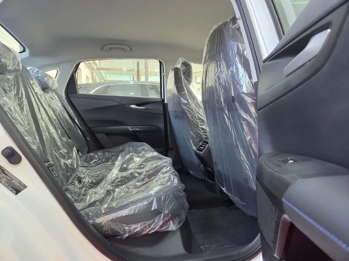 2025 ChangAn EadoPHEV 1.5L 98HP L4 E-CVT PHEV,autocango,china used car exporter,china ev exporter,chinese used car exporter,chinese used ev exporter