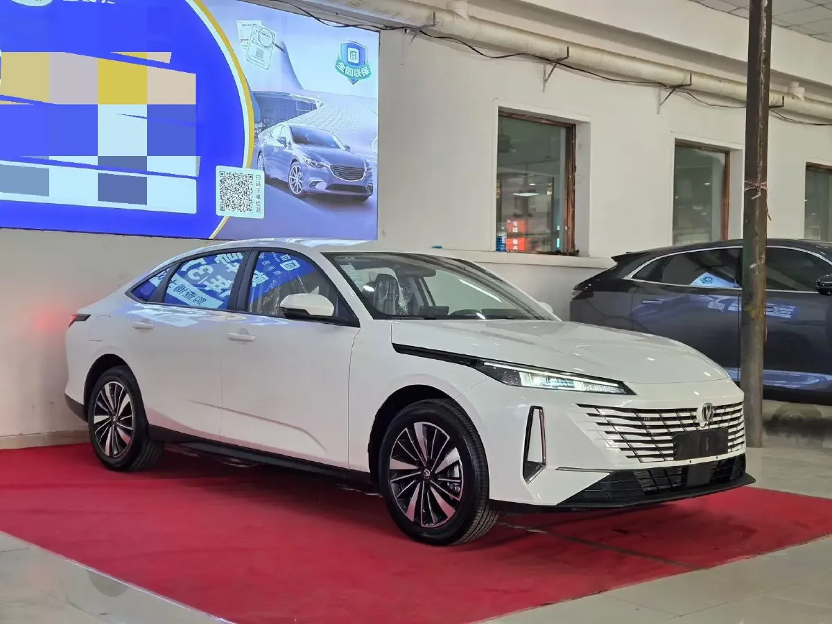 2025 ChangAn EadoPHEV 1.5L 98HP L4 E-CVT PHEV,autocango,china used car exporter,china ev exporter,chinese used car exporter,chinese used ev exporter