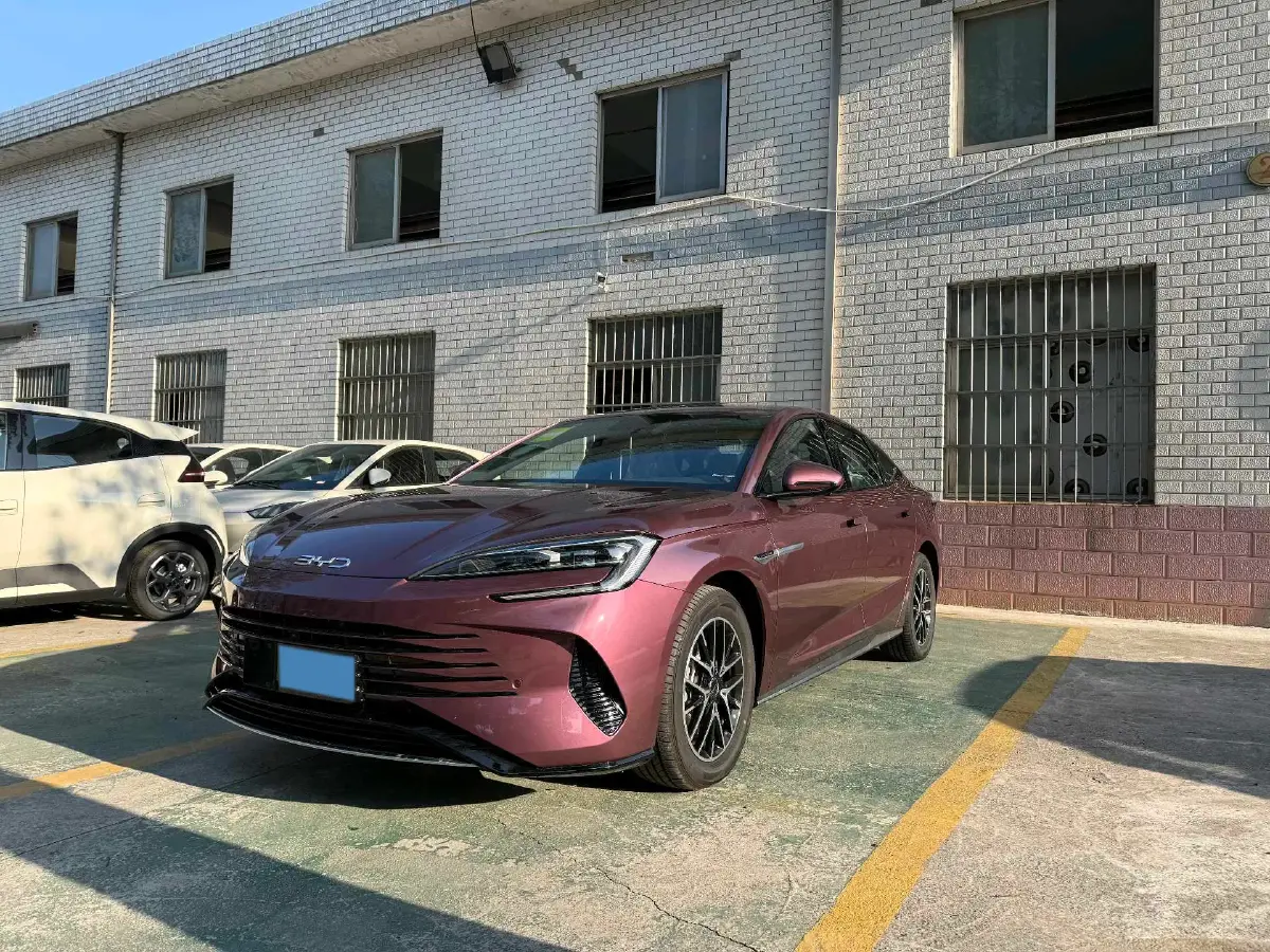 2024 BYD Seal 1.5L 110HP L4 E-CVT PHEV 17.6KWH