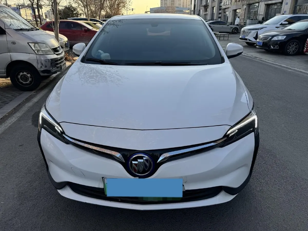 2022 Buick Envista 1.5T 184HP L4 CVT,autocango,china used car exporter,china ev exporter,chinese used car exporter,chinese used ev exporter