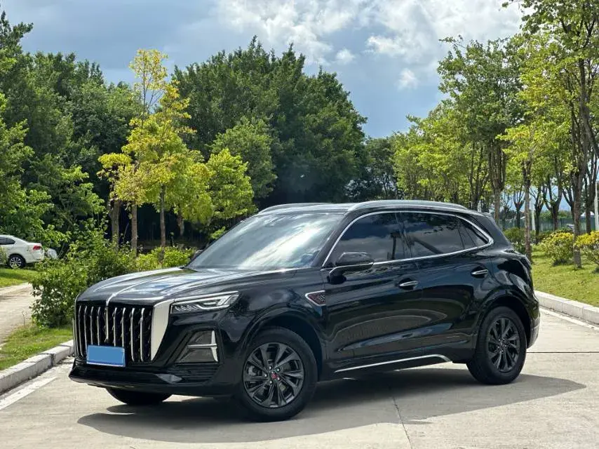 2023 HongQi HS5 2.0T 252HP L4 8AT