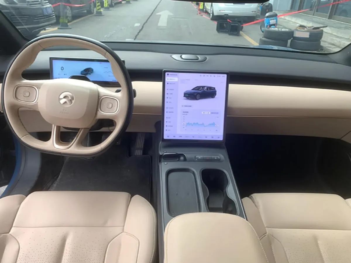 2023 NIO ET5T BEV 75KWH,autocango,china used car exporter,china ev exporter,chinese used car exporter,chinese used ev exporter