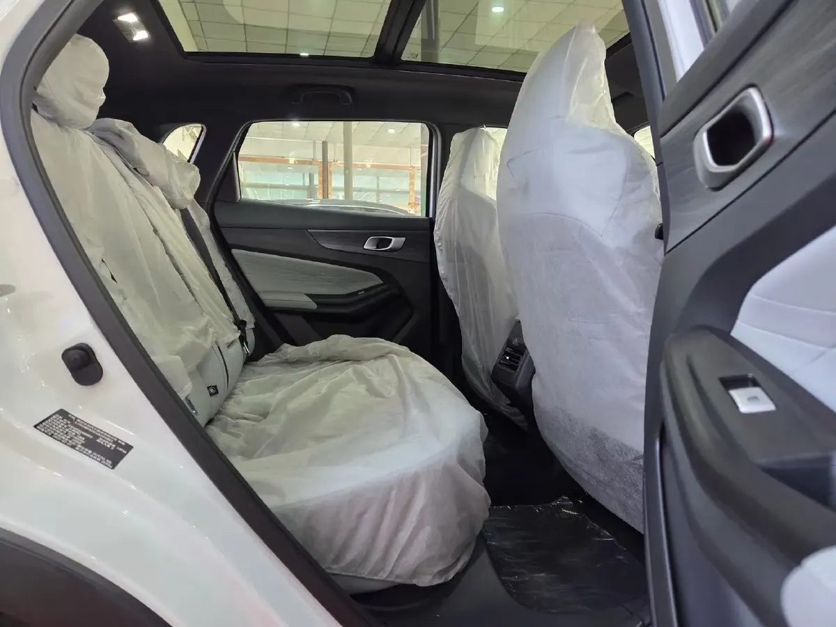 2025 ChangAn CS55PLUS PHEV 1.5L 98HP L4 E-CVT PHEV,autocango,china used car exporter,china ev exporter,chinese used car exporter,chinese used ev exporter