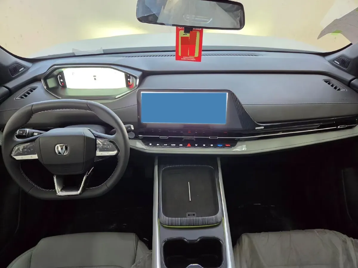 2025 ChangAn CS55PLUS PHEV 1.5L 98HP L4 E-CVT PHEV,autocango,china used car exporter,china ev exporter,chinese used car exporter,chinese used ev exporter