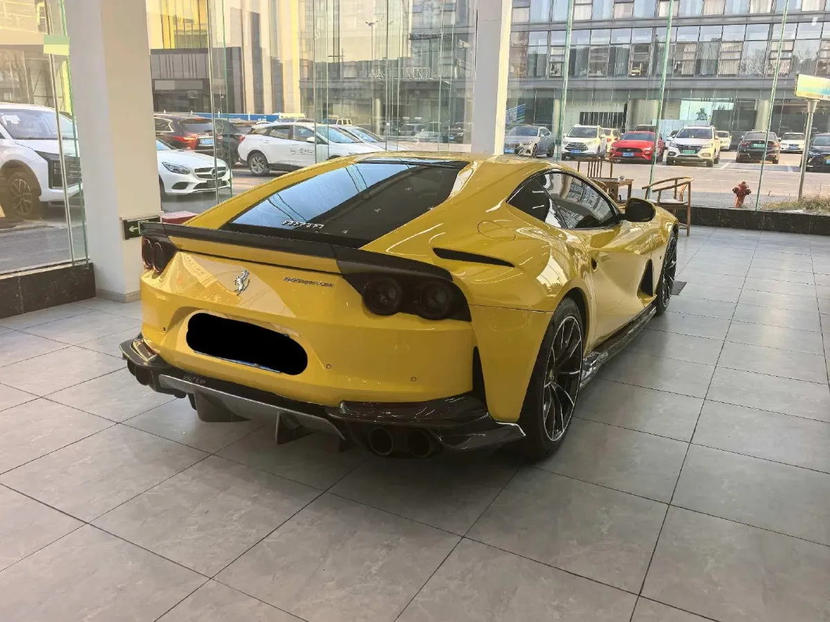 2017 Ferrari 812 6.5L 800HP V12 7DCT,autocango,china used car exporter,china ev exporter,chinese used car exporter,chinese used ev exporter