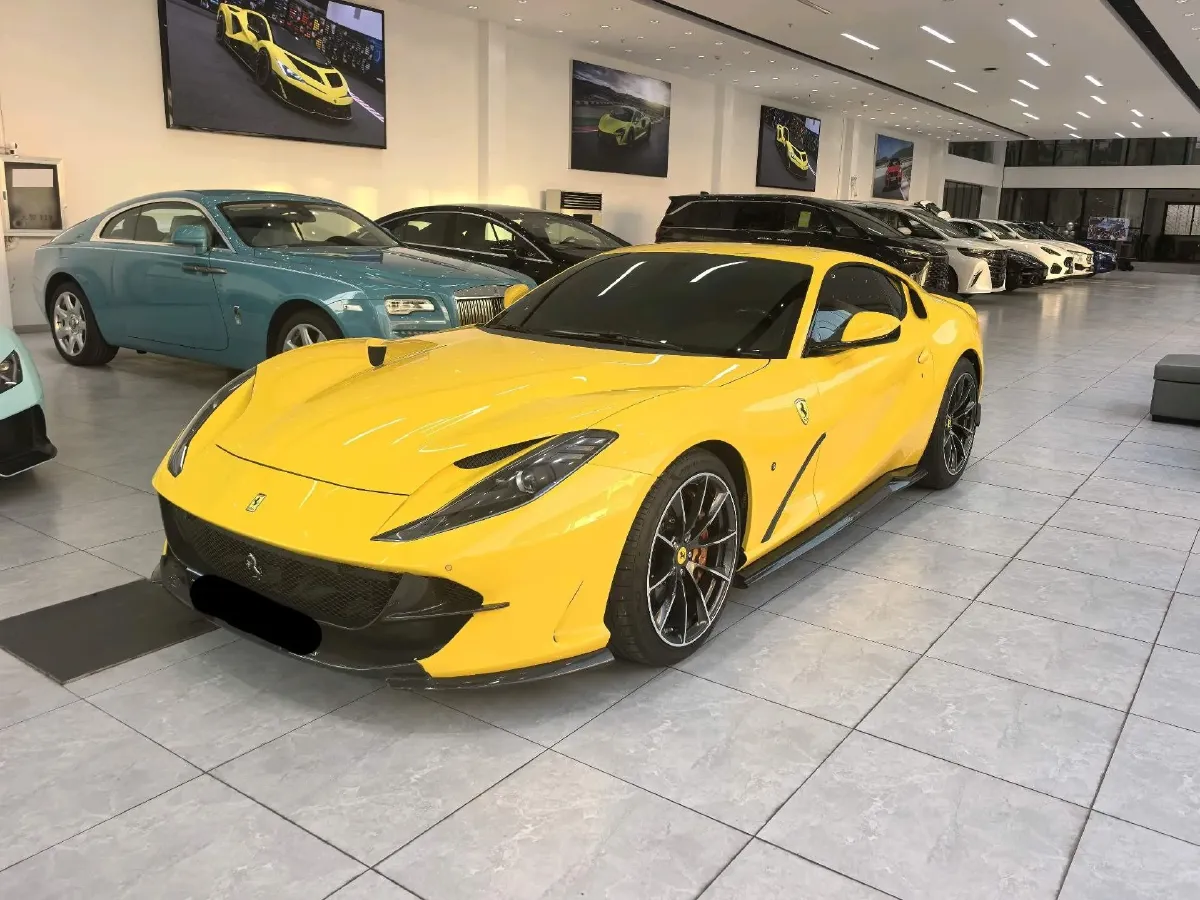 2017 Ferrari 812 6.5L 800HP V12 7DCT,autocango,china used car exporter,china ev exporter,chinese used car exporter,chinese used ev exporter