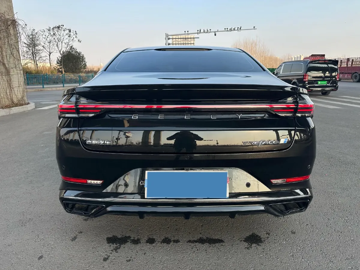 2024 Geely PrefaceL 1.5T 163HP L4 3DHT Hybrid,autocango,china used car exporter,china ev exporter,chinese used car exporter,chinese used ev exporter