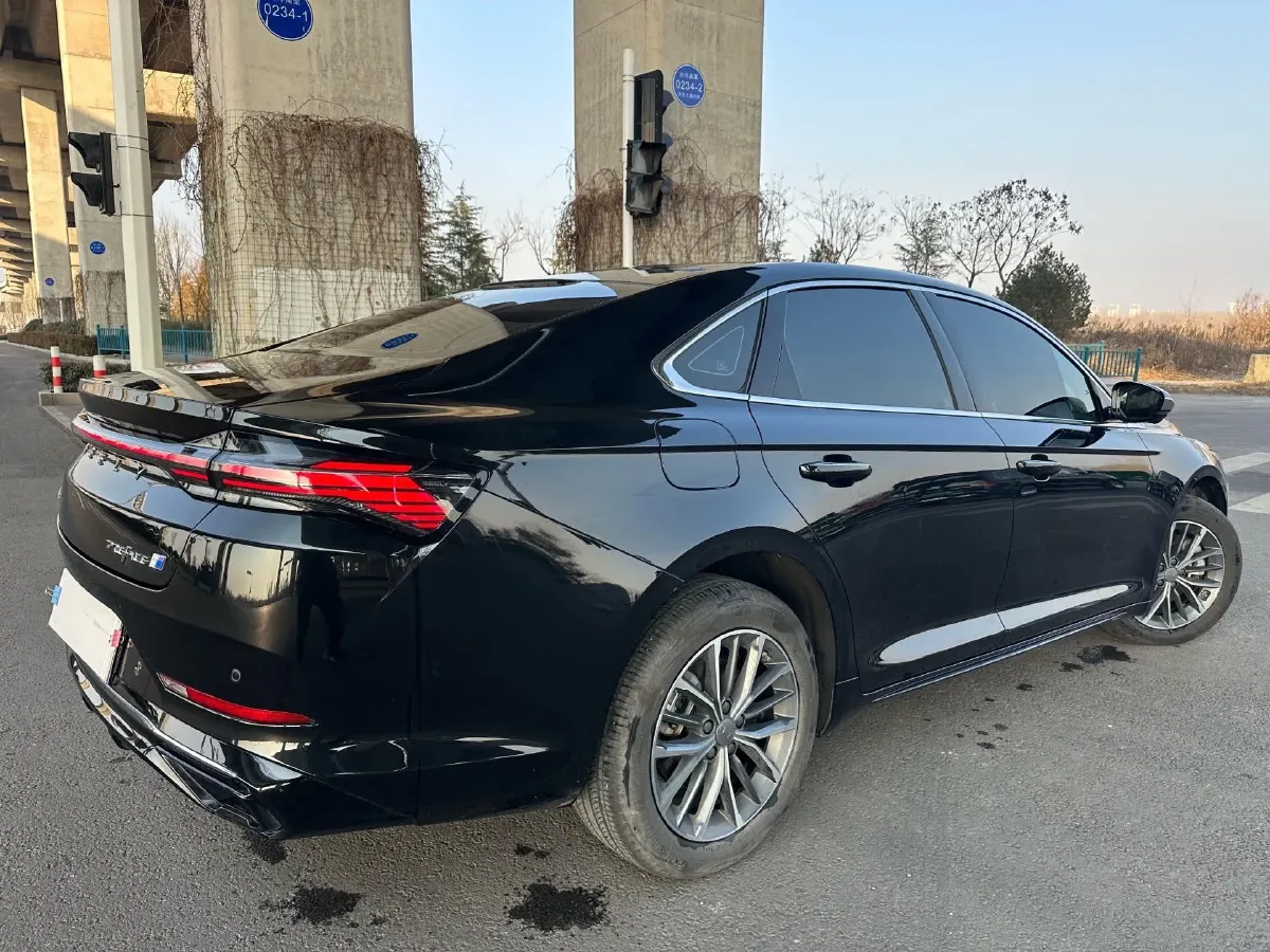 2024 Geely PrefaceL 1.5T 163HP L4 3DHT Hybrid,autocango,china used car exporter,china ev exporter,chinese used car exporter,chinese used ev exporter