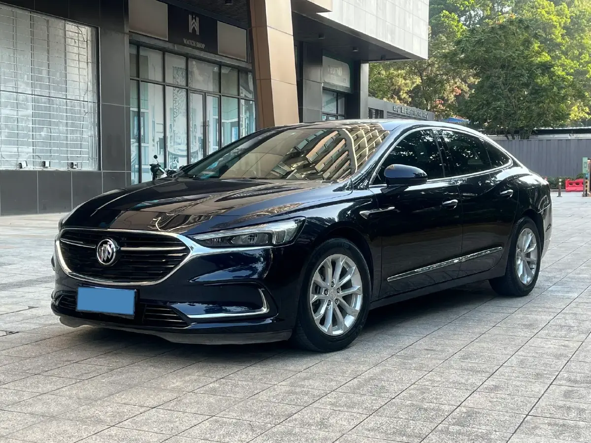 2022 Buick Larcosse 1.5T 169HP L4 9AT