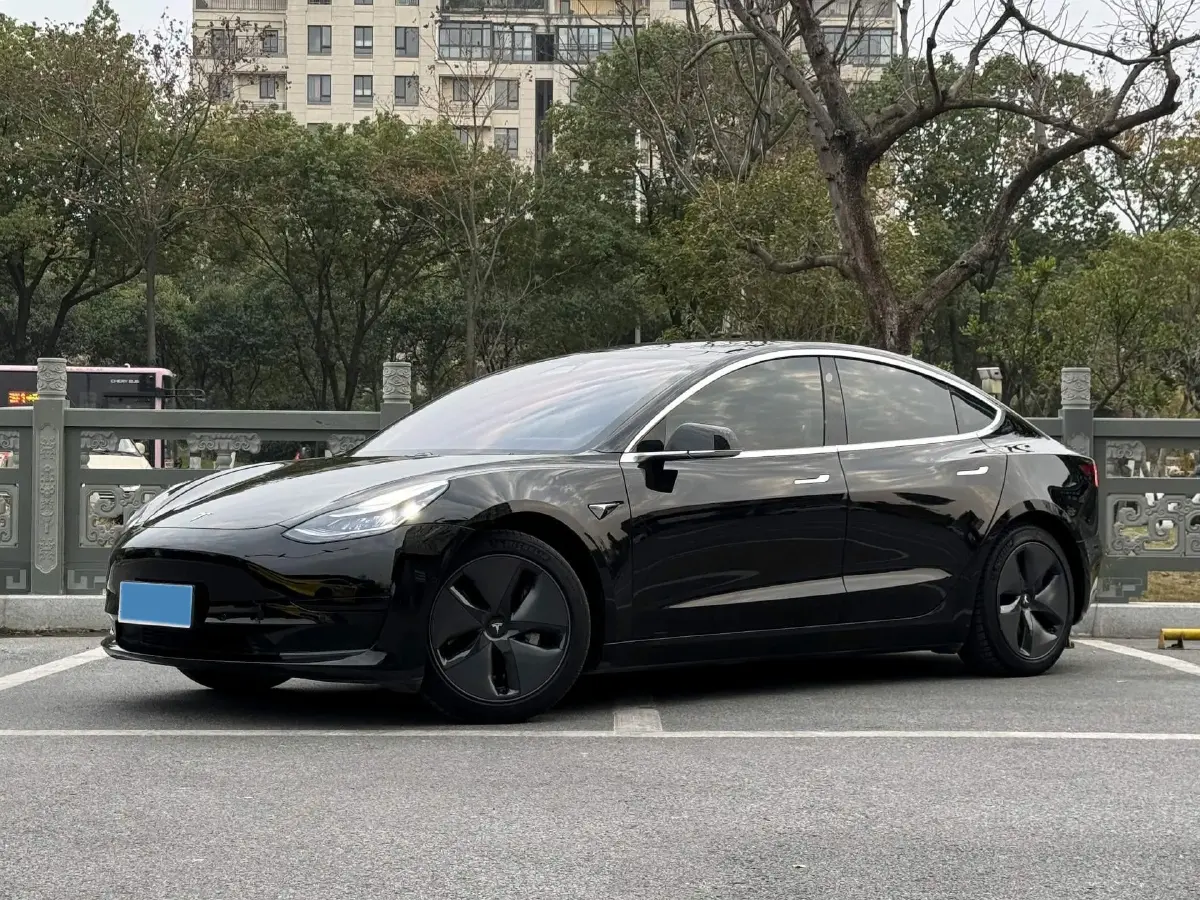 2019 Honda Odyssey 2.0L 146HP L4 E-CVT Hybrid