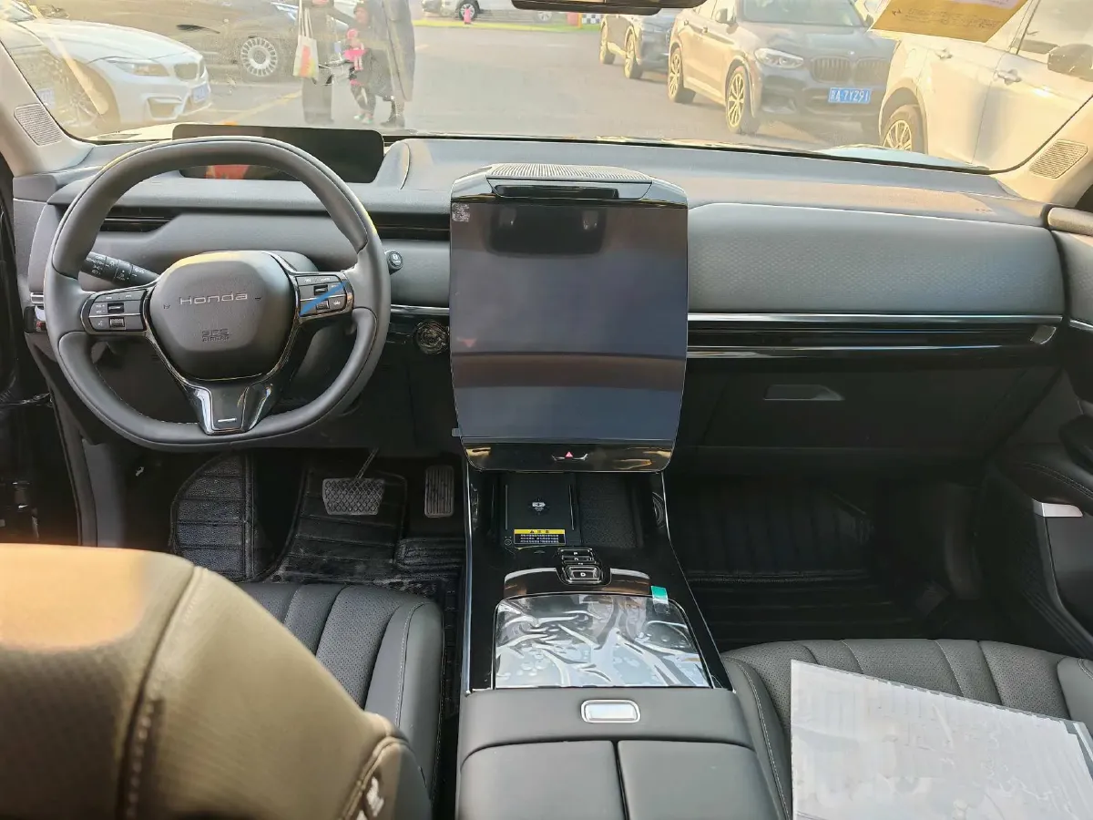 2025 Honda P7 BEV,autocango,china used car exporter,china ev exporter,chinese used car exporter,chinese used ev exporter