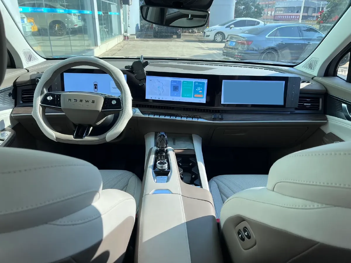 2023 Roewe RX9 2.0T 242HP L4 9AT,autocango,china used car exporter,china ev exporter,chinese used car exporter,chinese used ev exporter