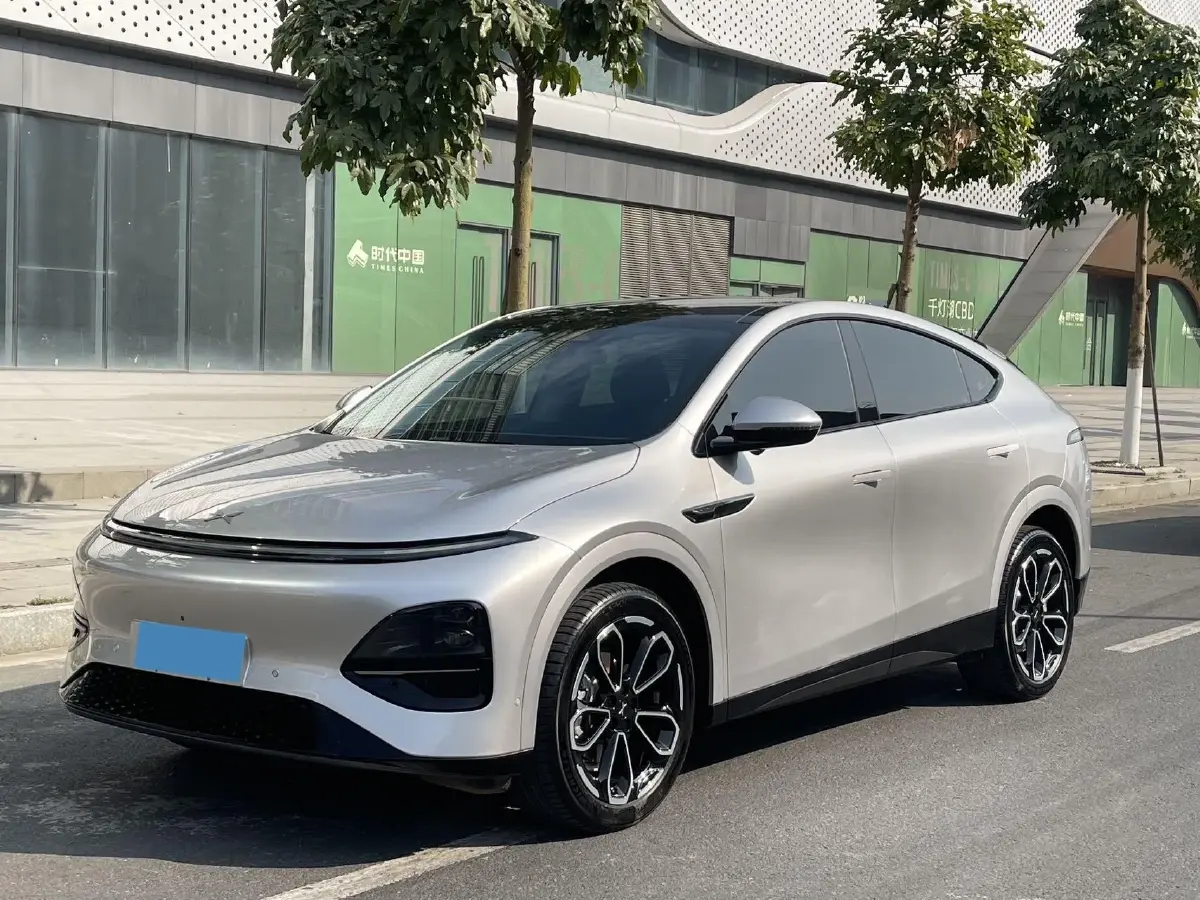 2025 Xpeng G6 BEV 68.5KWH