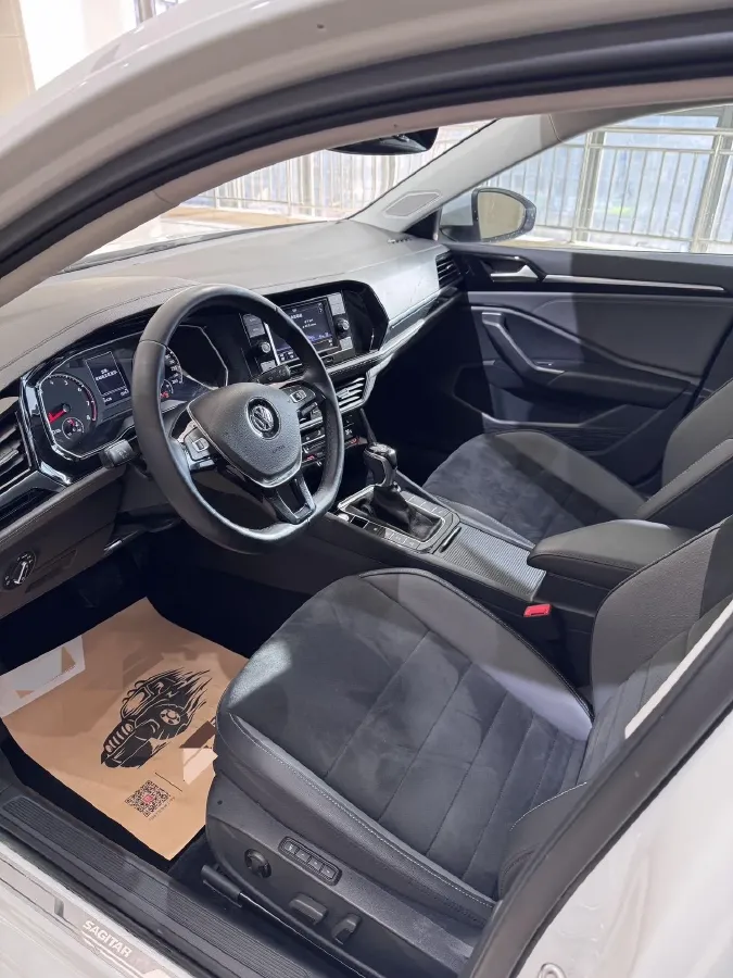 2019 Luxgen Grand 7 MPV 2.0T 188HP L4 6AT,autocango,china used car exporter,china ev exporter,chinese used car exporter,chinese used ev exporter