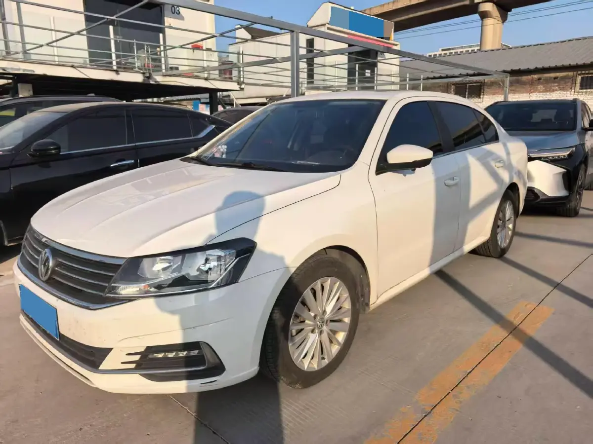 2019 Citroen C4L 1.2T 136HP L3 6AT