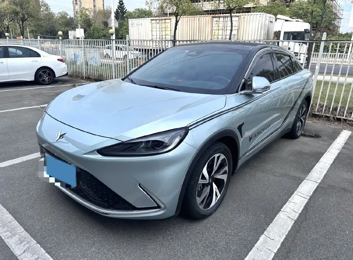 2021 ARCFOX αS BEV 93.6KWH