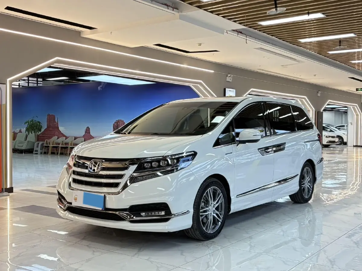 2019 Honda Elysioin 2.0L 146HP L4 E-CVT Hybrid