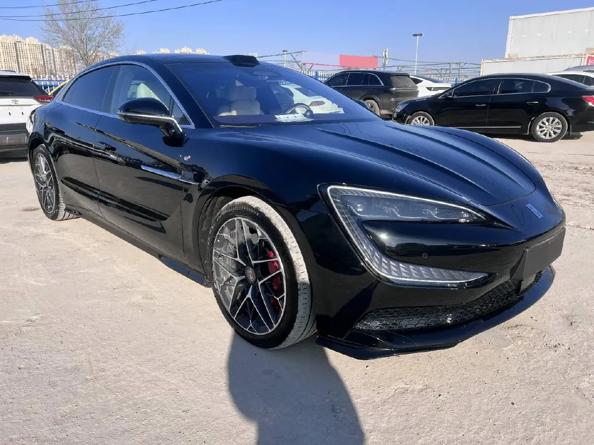 2025 YangWang U7 BEV 135.5KWH,autocango,china used car exporter,china ev exporter,chinese used car exporter,chinese used ev exporter