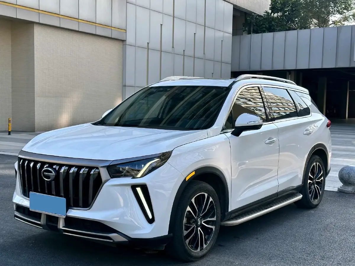 2022 GAC Trumpchi GS4 Plus 2.0T 252HP L4 6AT