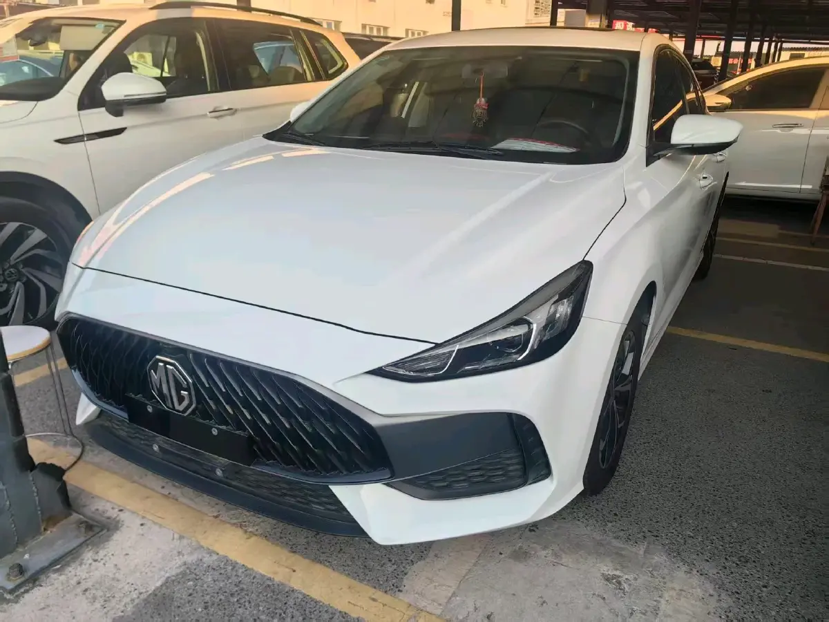 2022 MG 5 1.5L 120HP L4 CVT