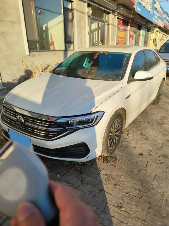 2024 Volkswagen Sagitar 1.2T 116HP L4 7DCT