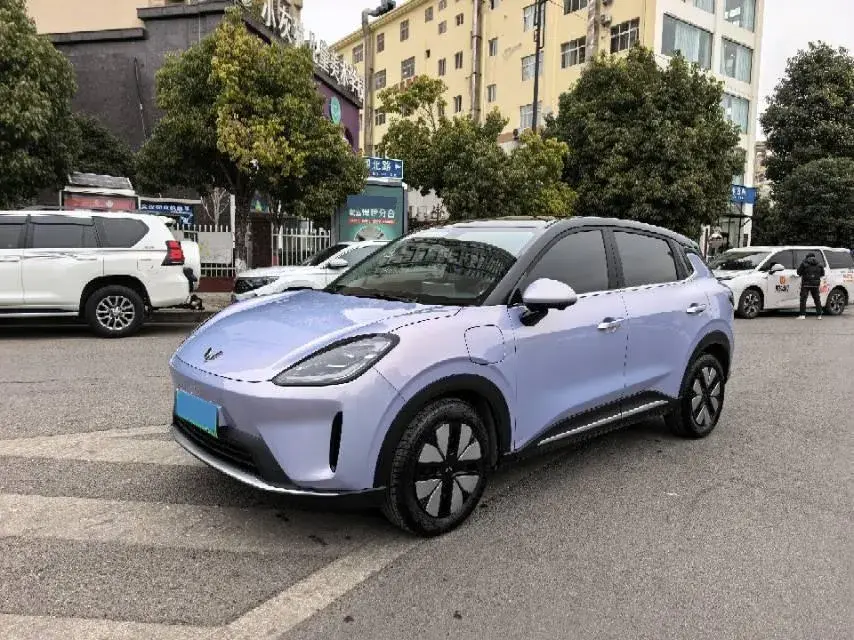 2025 WuLing HongGuang New Energy REEV 99HP REEV