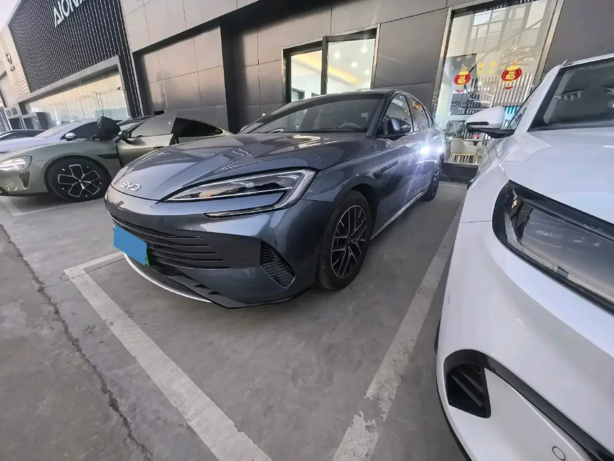 2025 BYD Seal07 DM-i 1.5T 156HP L4 E-CVT PHEV 17.6KWH