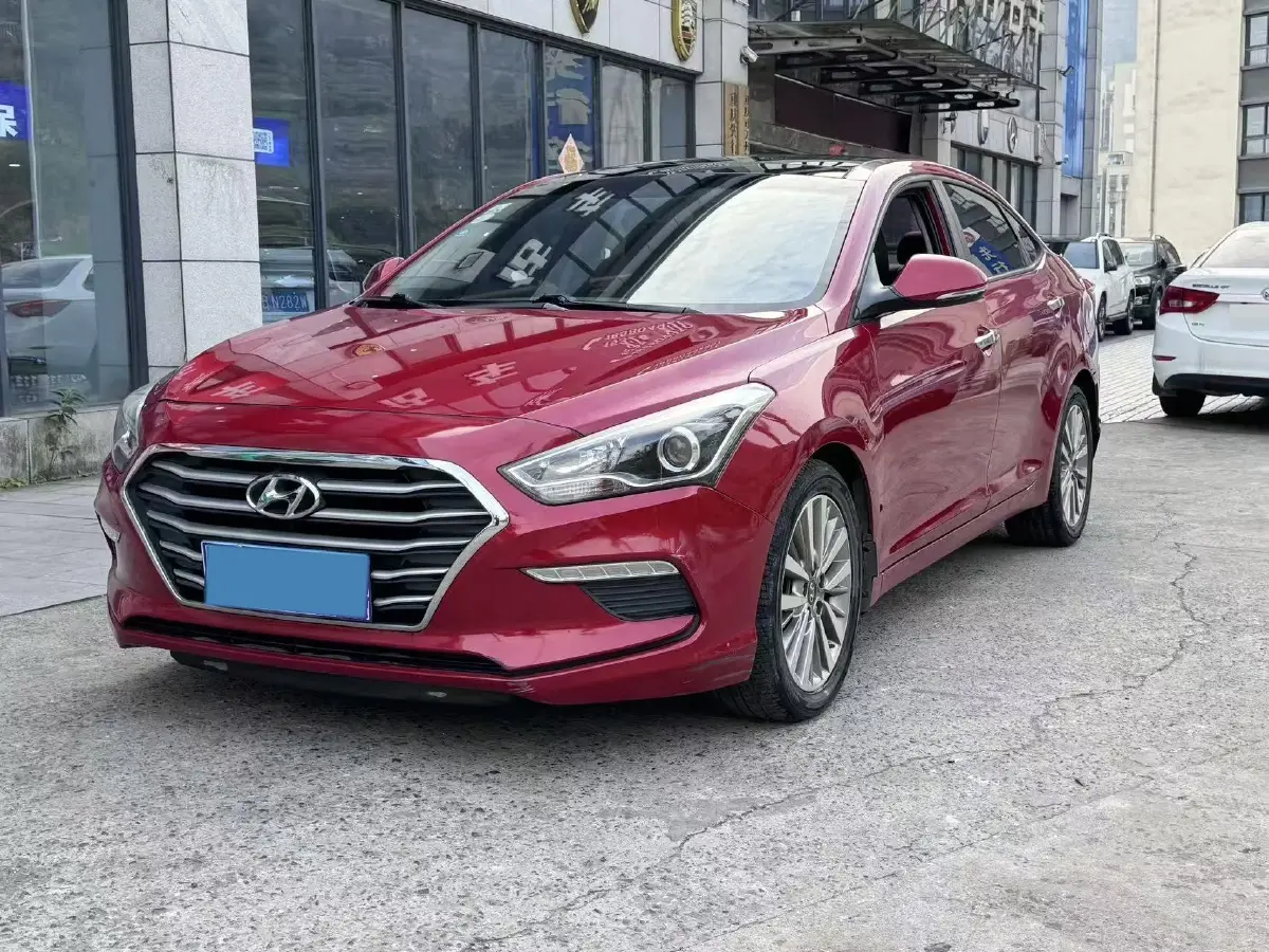 2017 Hyundai Mistra 1.8L 143HP L4 6AT