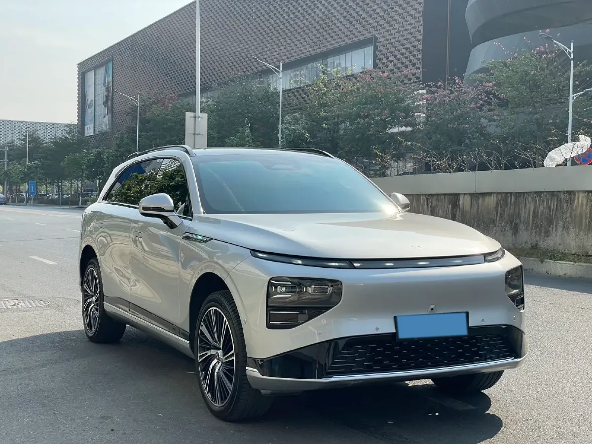 2022 Jeep Gladiator 3.6L 284HP V6 8AT,autocango,china used car exporter,china ev exporter,chinese used car exporter,chinese used ev exporter