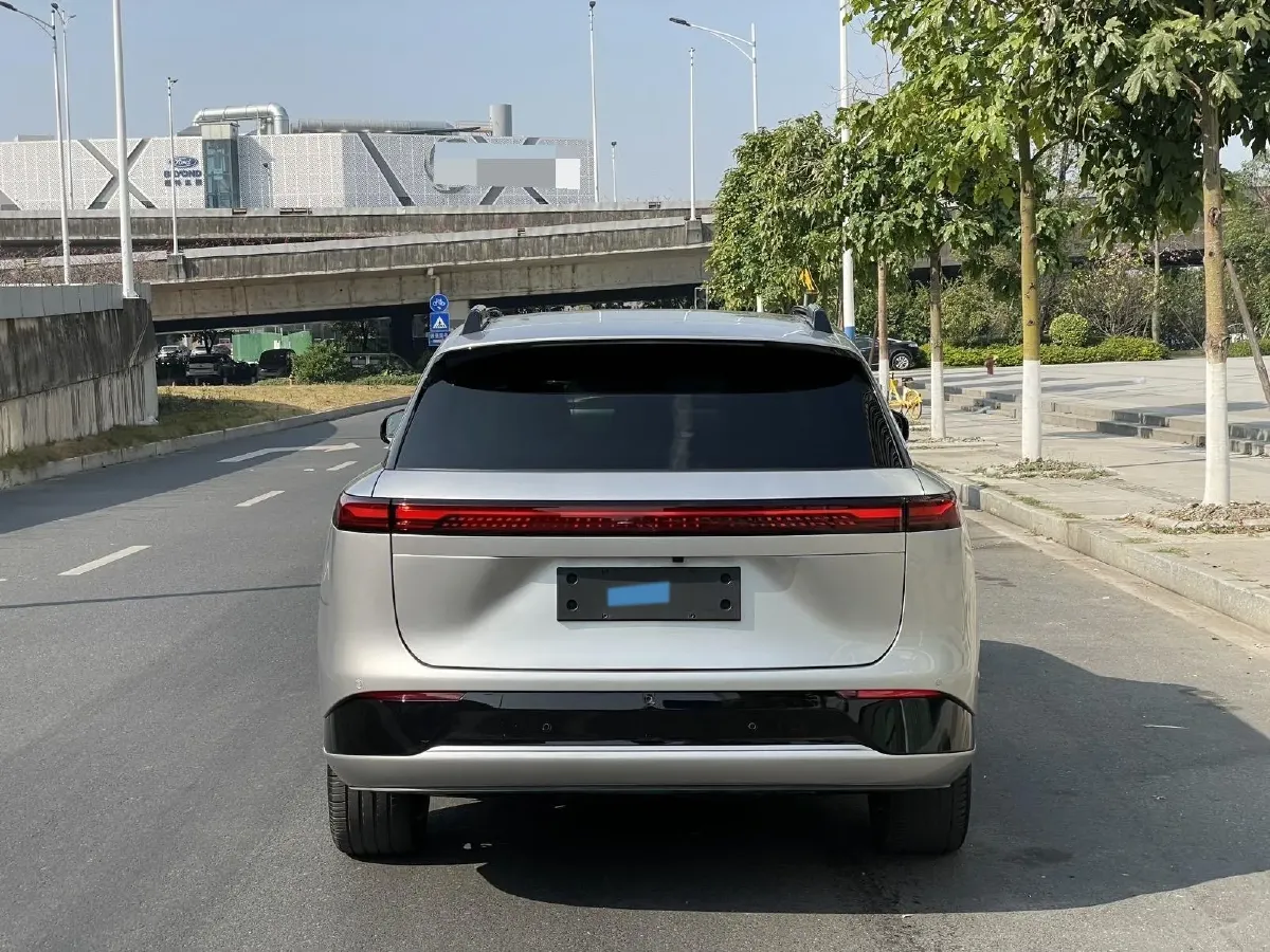 2022 Jeep Gladiator 3.6L 284HP V6 8AT,autocango,china used car exporter,china ev exporter,chinese used car exporter,chinese used ev exporter