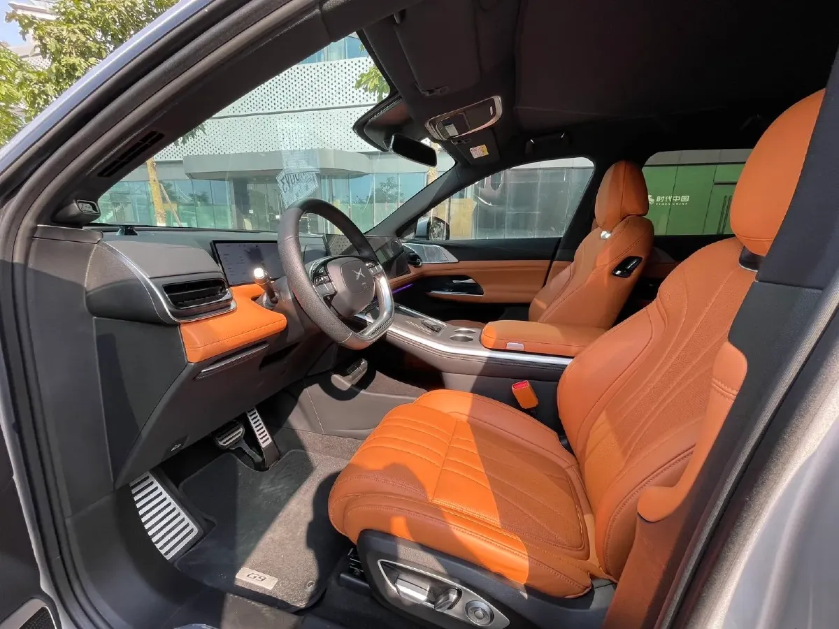 2022 Jeep Gladiator 3.6L 284HP V6 8AT,autocango,china used car exporter,china ev exporter,chinese used car exporter,chinese used ev exporter