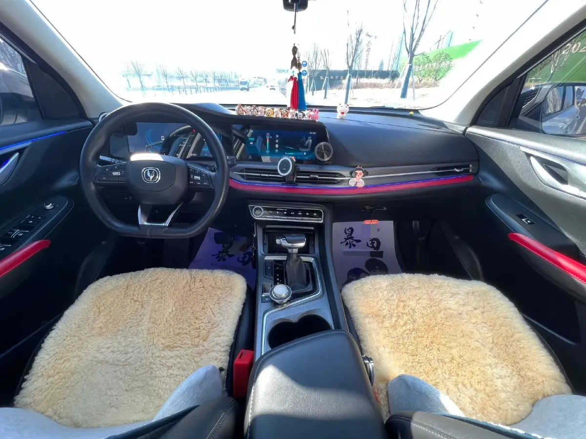 2021 ChangAn CS55 Plus 1.5T 180HP L4 7DCT,autocango,china used car exporter,china ev exporter,chinese used car exporter,chinese used ev exporter