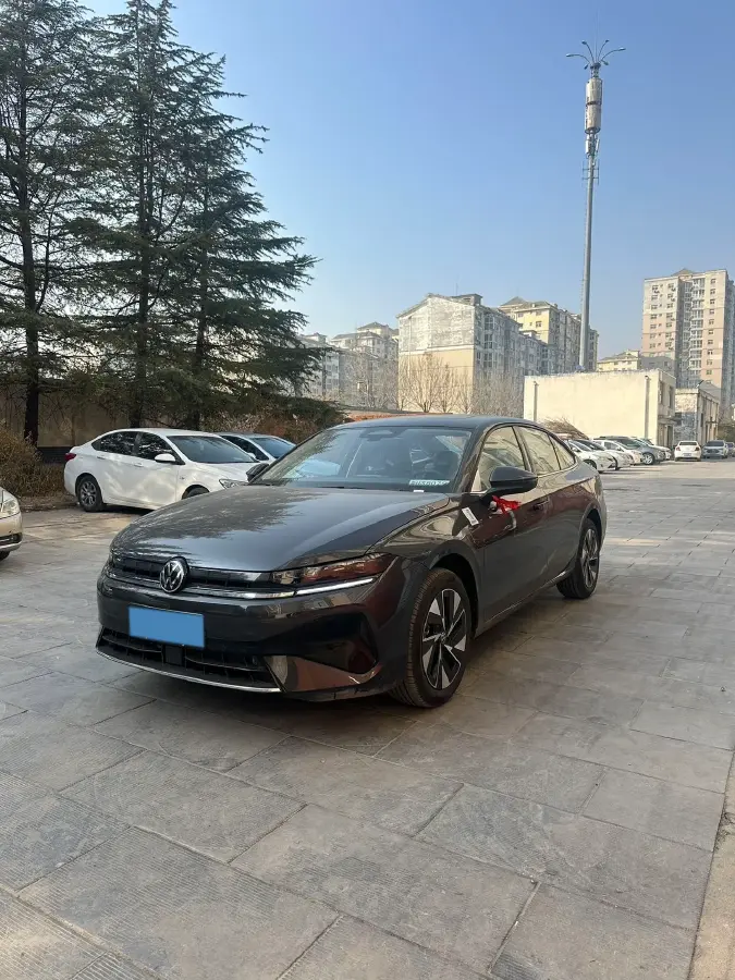 2026 Volkswagen Sagitar 1.5T 160HP L4 7DCT