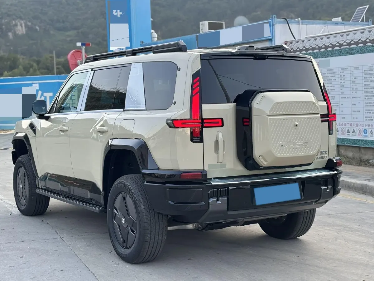 2025 Jetour Zongheng G700 2.0T 211HP L4 2DHT PHEV,autocango,china used car exporter,china ev exporter,chinese used car exporter,chinese used ev exporter