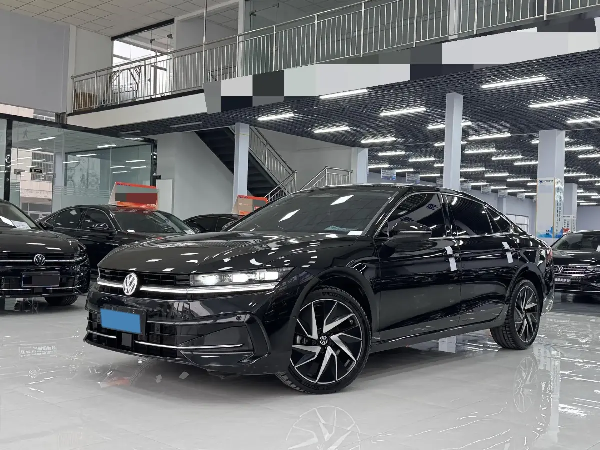 2024 Volkswagen Magotan 2.0T 220HP L4 7DCT