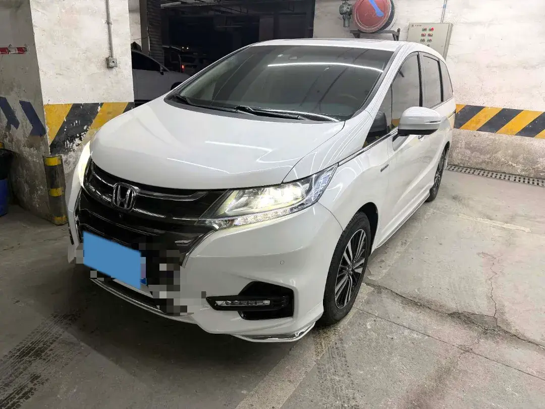 2019 Honda Odyssey 2.0L 146HP L4 E-CVT Hybrid
