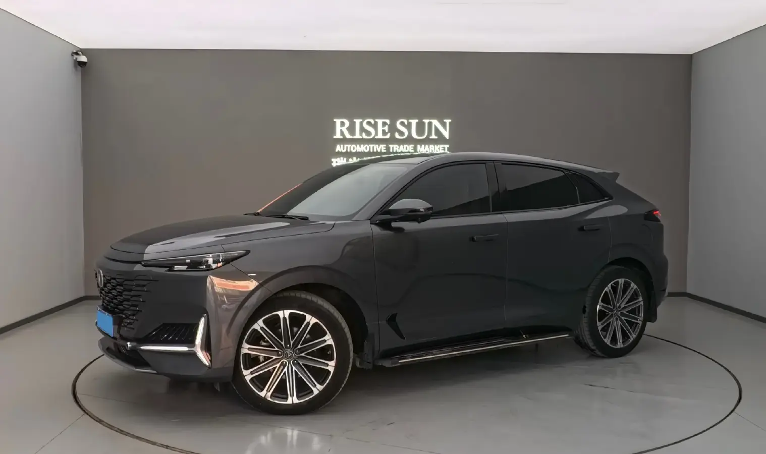 2021 ChangAn UNI-K 2.0T 233HP L4 8AT