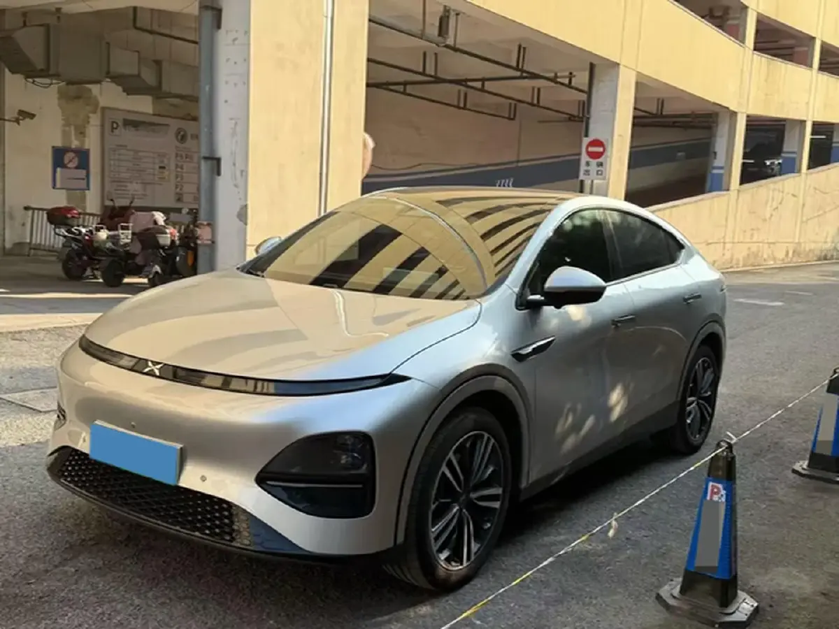 2023 Xpeng G6 BEV 66KWH